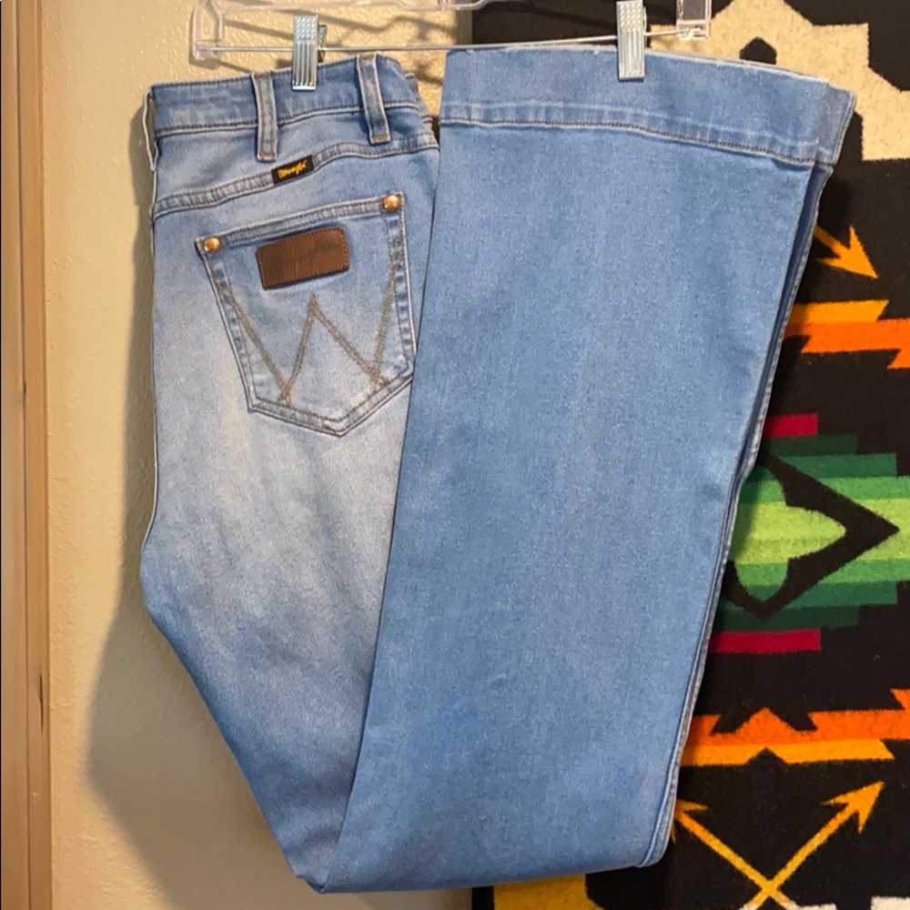 Wrangler Retro High Rise Vintage Trouser Jeans